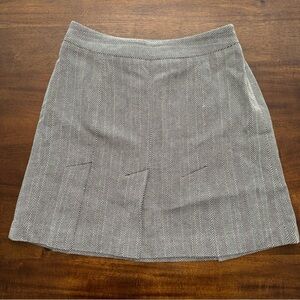 Ann Taylor LOFT Black White Wool Blend Herringbone Pleated Skirt 4 Lined